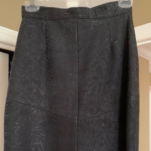 Vintage 1980s genuine leather skirt - Picture 1 of 7